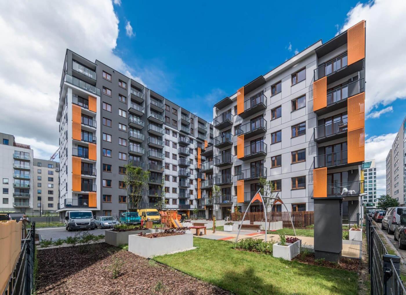 Modern Apartment Near To The Chopin'S Airport Cybernetyki 2A Warsaw Exterior photo
